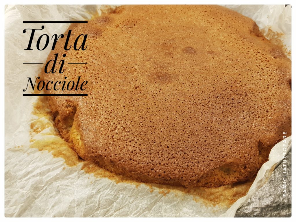 torta di nocciole della nonna